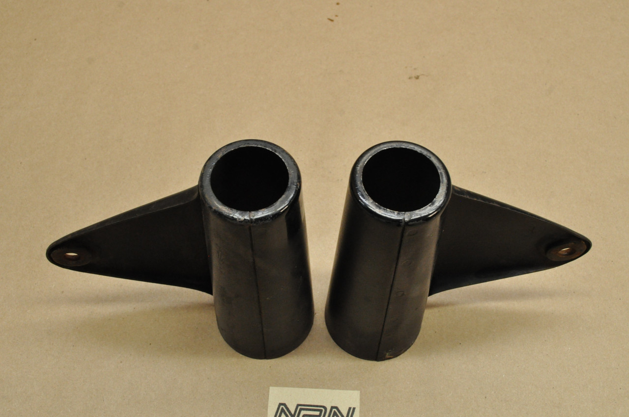 Vtg OEM Yamaha 1965-66 YDS3 YM1 Left & Right Fork Ear Upper Cover 156-23121-00