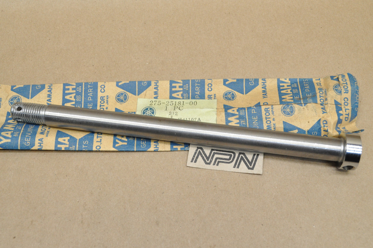 NOS Yamaha DT1 DT400 MX125 MX250 RT1 YZ100 YZ125 YZ175 Wheel Axle 275-25181-00