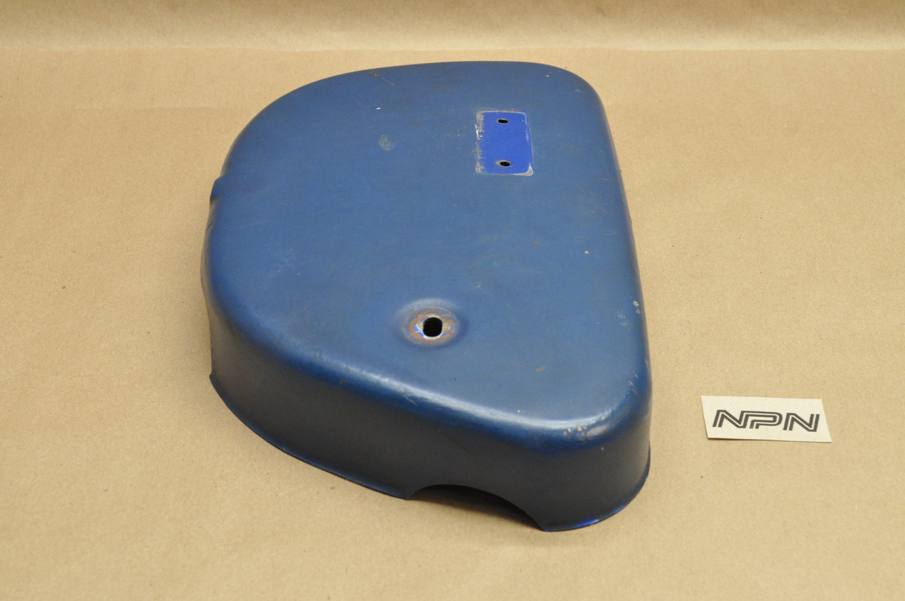 Vintage OEM Yamaha 1965-66 YDS3 YM1 Side Cover Front Slot *AS IS* 156-21711-01