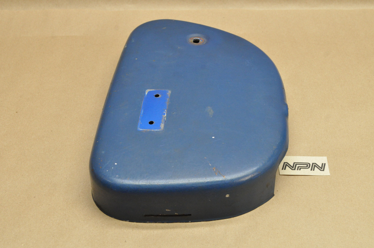 Vintage OEM Yamaha 1965-66 YDS3 YM1 Side Cover Front Slot *AS IS* 156-21711-01