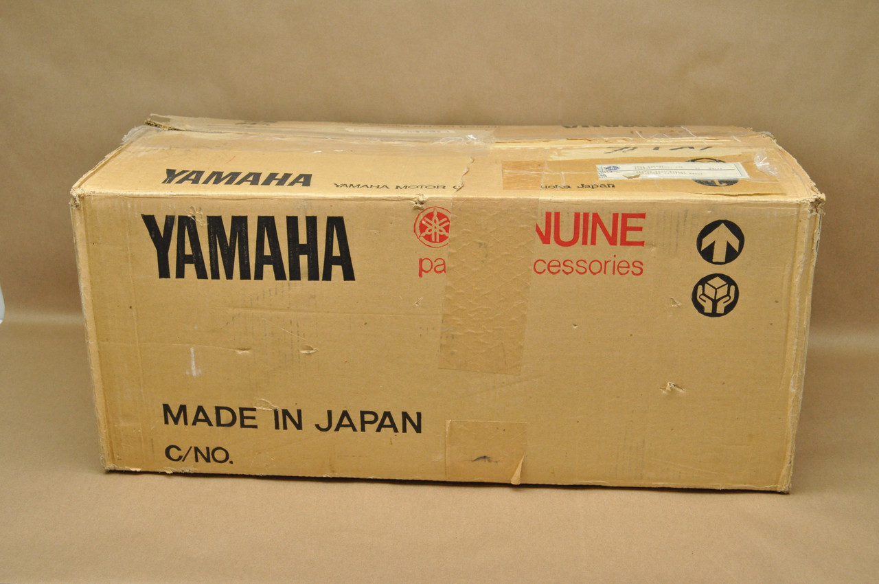 NOS Yamaha 1980 XS850 SG Special Fuel Gas Tank U.R. Black Blue 2G2-24110-01-4J