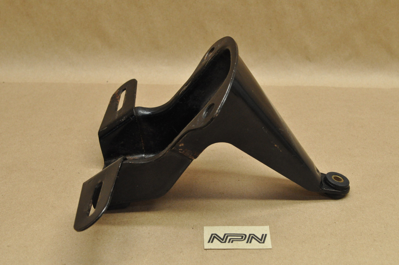 Vtg OEM Yamaha 1976-77 RD400 Rear Brake Taillight Mount Bracket 1A0-84751-60-33