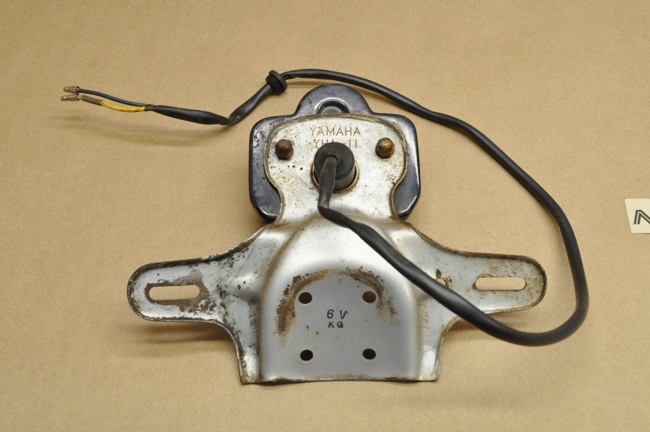 Vtg OEM Yamaha YD3 YDS2 YDS3 YM1 Taillight License Plate Mount Bracket 152-84551-60
