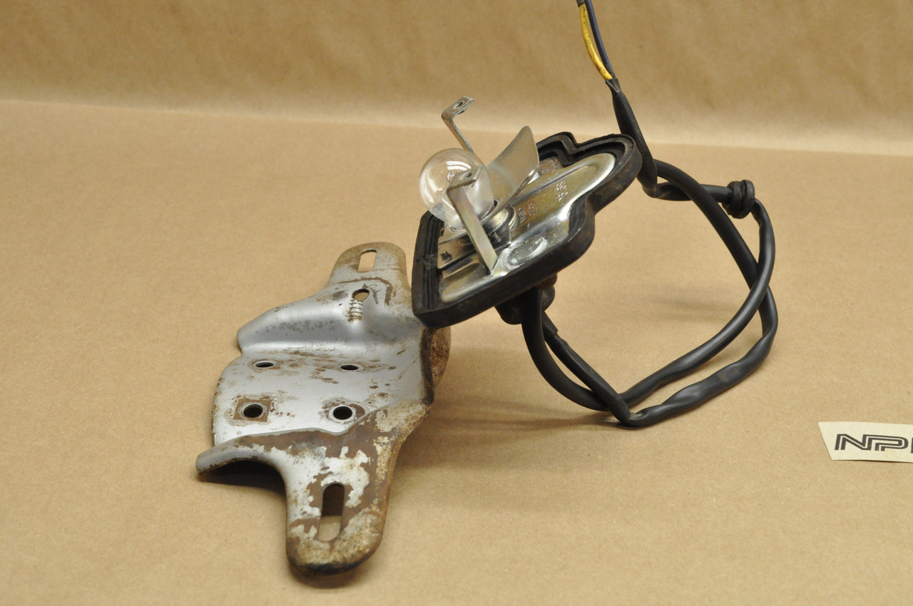 Vtg OEM Yamaha YD3 YDS2 YDS3 YM1 Taillight License Plate Mount Bracket 152-84551-60