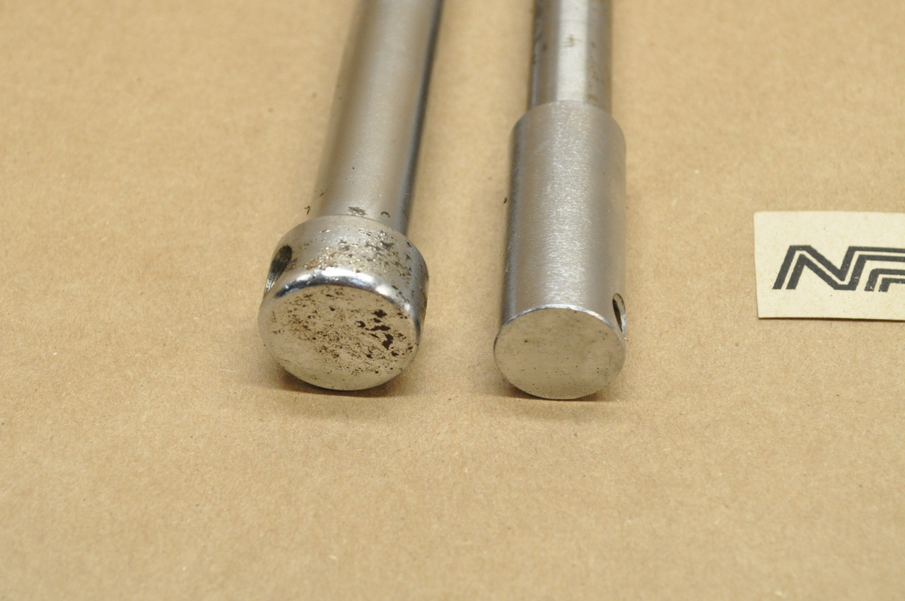 Vtg OEM Yamaha RD250 RD350 RD400 TX500 XS500 Front & Rear Axle Bolt 351-25181-10