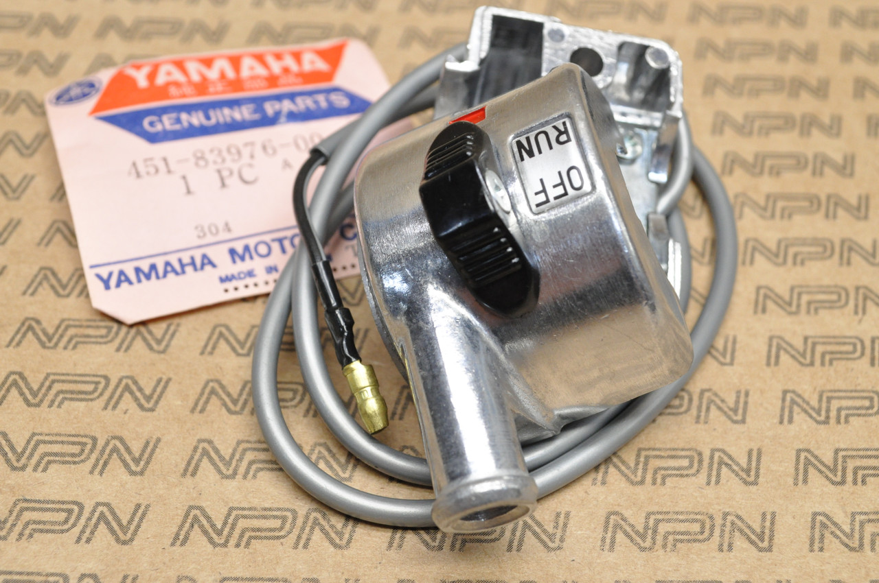 NOS Yamaha 1974-75 TY80 Right Handlebar Engine Run Kill Stop Switch 451-83976-00