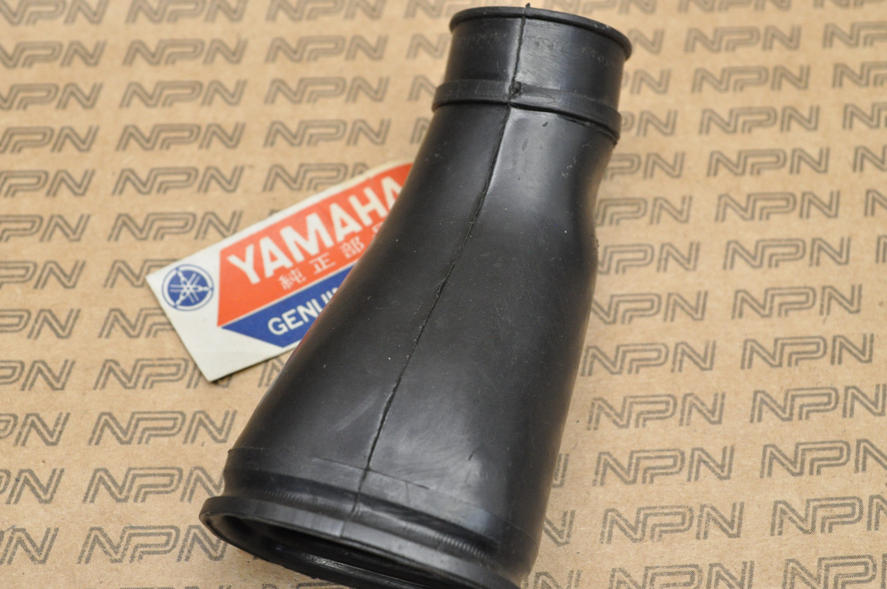 NOS Yamaha 1974-75 TY80 Air Filter Cleaner Rubber Joint Intake Boot 451-14453-01