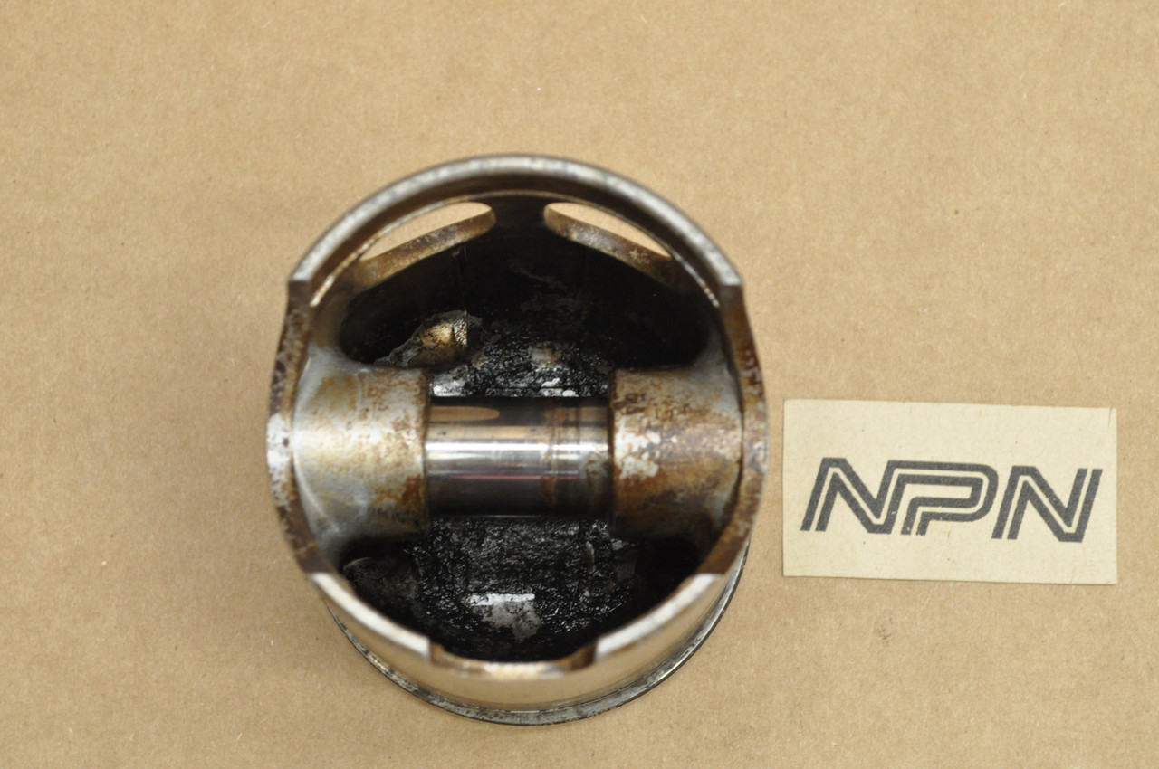 Vtg OEM Yamaha 1973-75 RD350 Standard Size Piston 64mm 360-11631-03-96