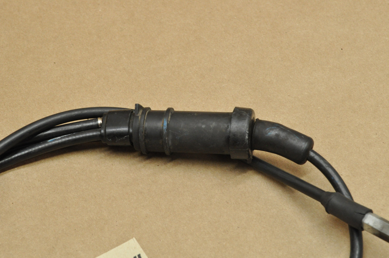 Vtg OEM Yamaha 1976-78 RD400 Throttle & Oil Pump Cable 1A0-26260-00