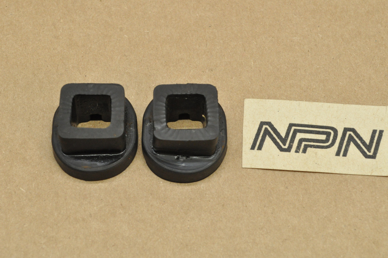 Vtg OEM Yamaha DT100 DT125 DT175 DT250 DT400 RD400 XT500 Damper Qty2 498-84163-60