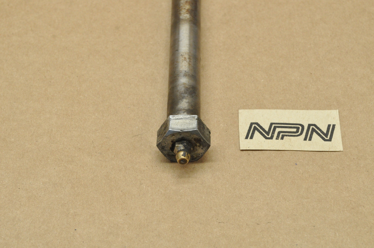 Vtg OEM Yamaha DS6 DS7 R3 R5 RD350 RD250 RD400 YM1 YR1 YR2 Shaft Bolt 156-22141-00