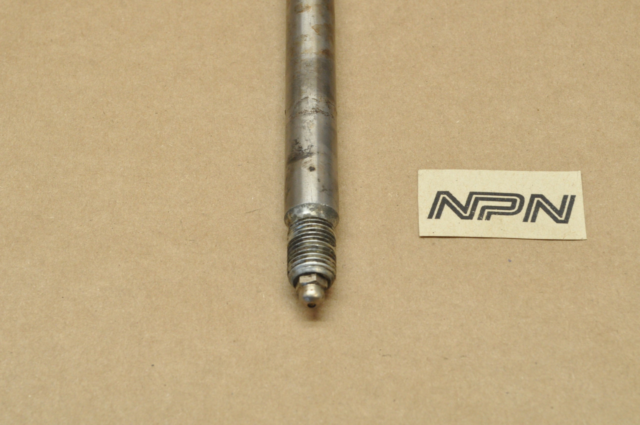 Vtg OEM Yamaha DS6 DS7 R3 R5 RD350 RD250 RD400 YM1 YR1 YR2 Shaft Bolt 156-22141-00