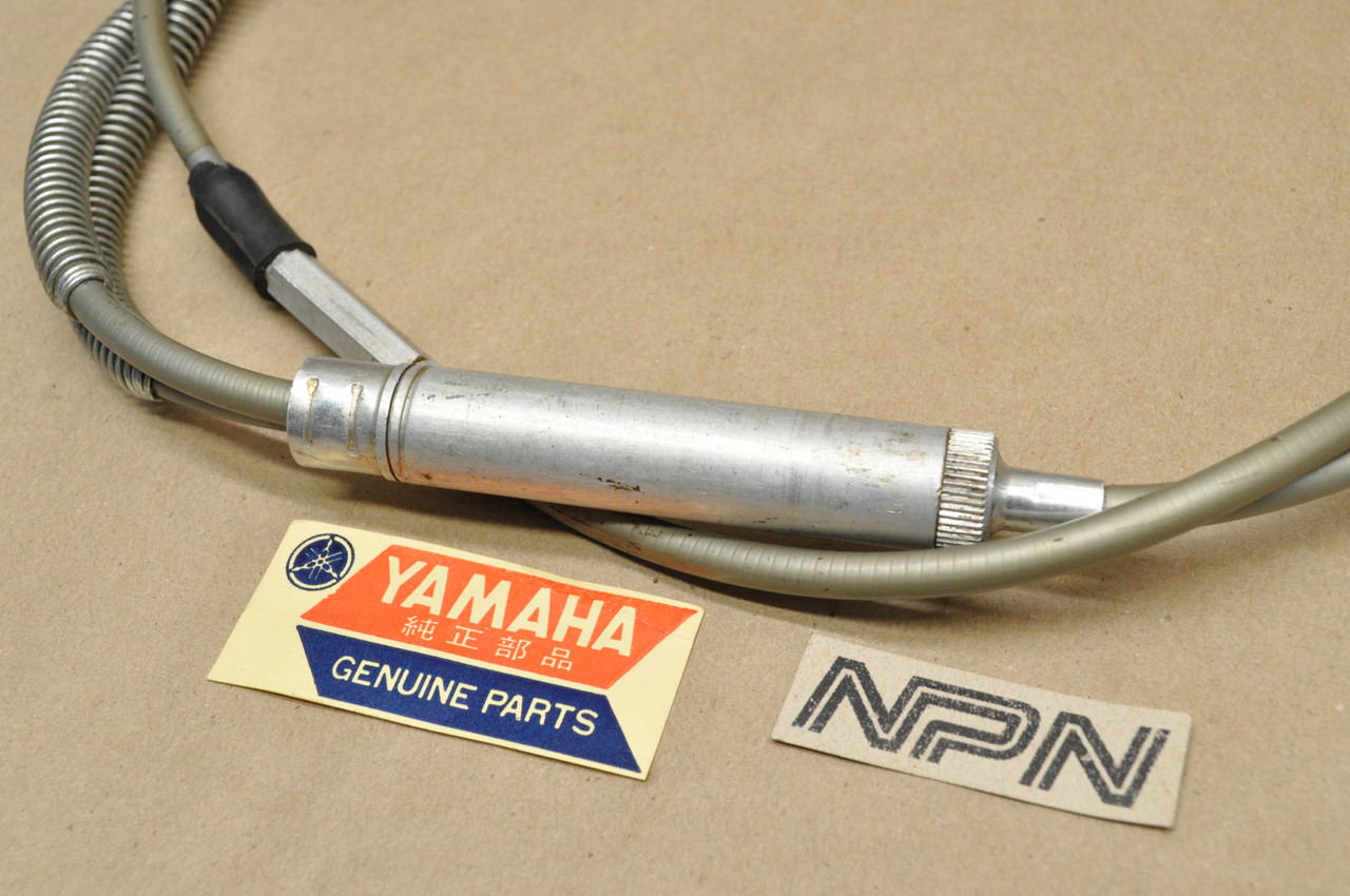 NOS Yamaha 1972 RT2 MX Throttle Cable w/ Rubber Boot 322-26301-00