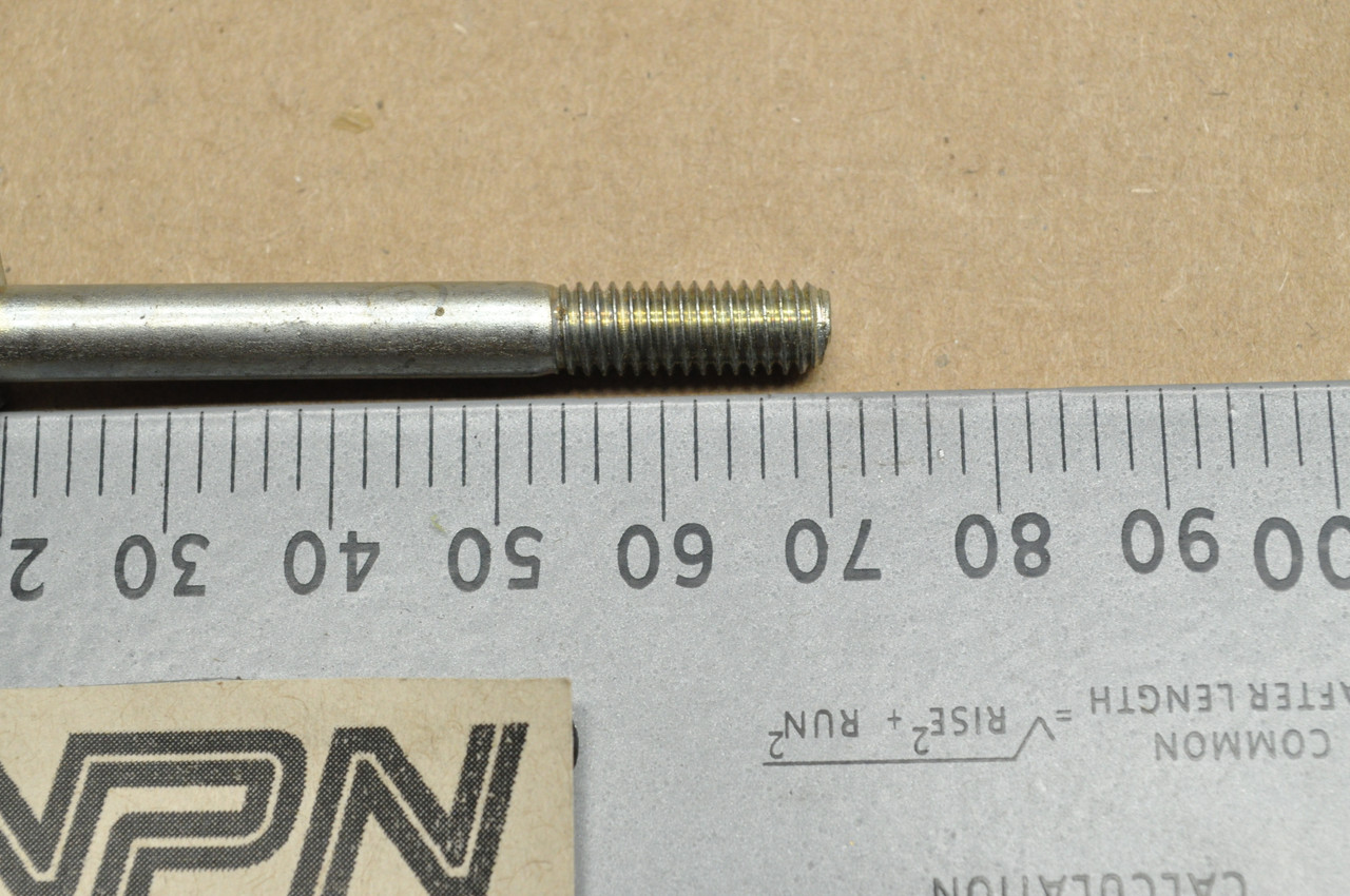 NOS Honda C100 CA100 C102 CA102 CA105 T Cylinder Head Cover Bolt C 90004-001-020