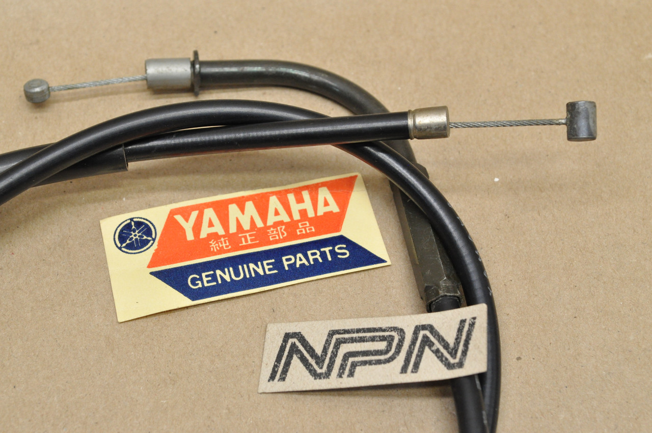 NOS Yamaha 1976 XS650 Throttle Cable 584-26311-00