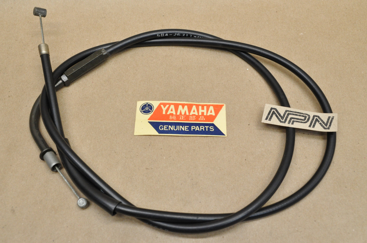 NOS Yamaha 1976 XS650 Throttle Cable 584-26311-00