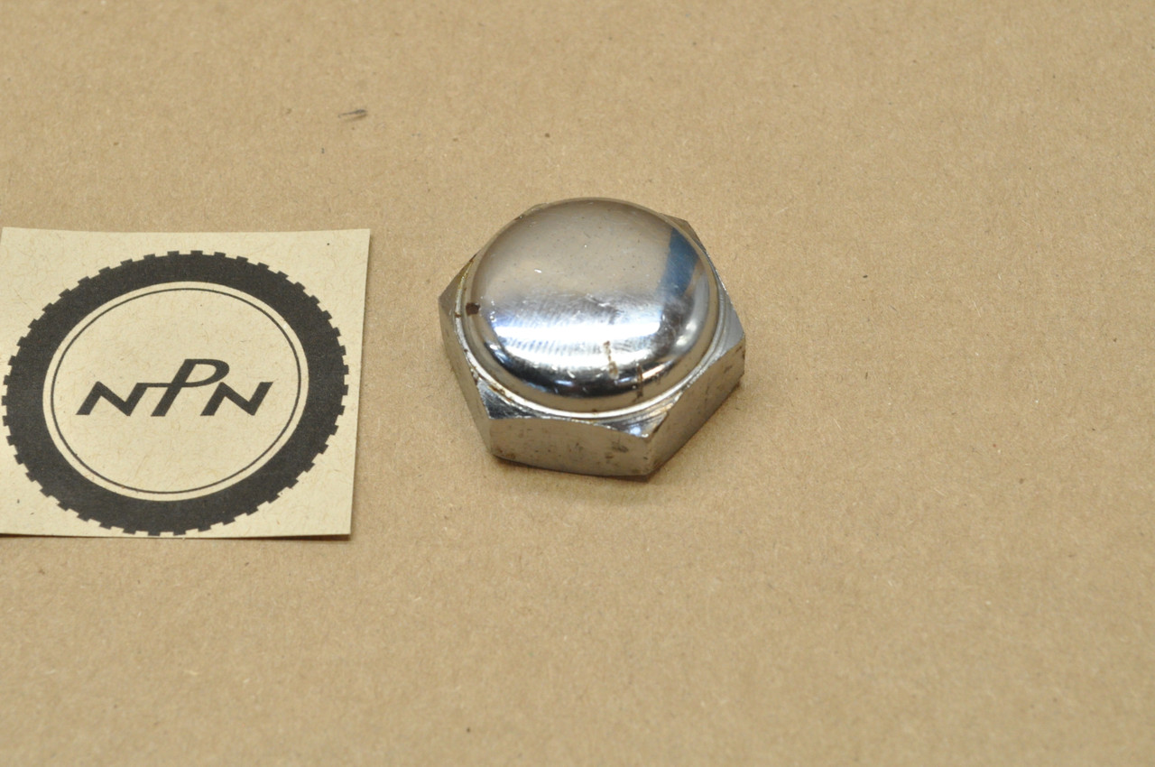 Vtg OEM Honda ATC70 CL90 CT70 CT90 S90 XL100 XR75 Z50 Nut & Washer 90304-011-000