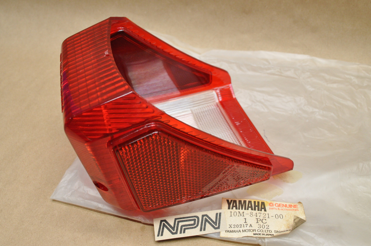 NOS Yamaha 1982 XJ1100 1982-83 XJ750 Rear Tail Light Lens 10M-84721-00