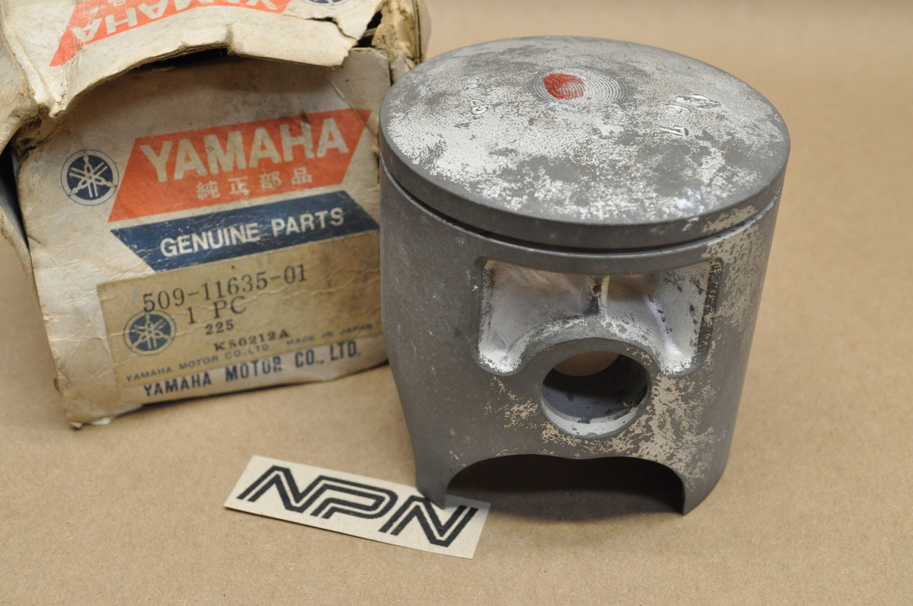 NOS Yamaha 1975 MX250 Piston .25 Oversize 509-11635-01