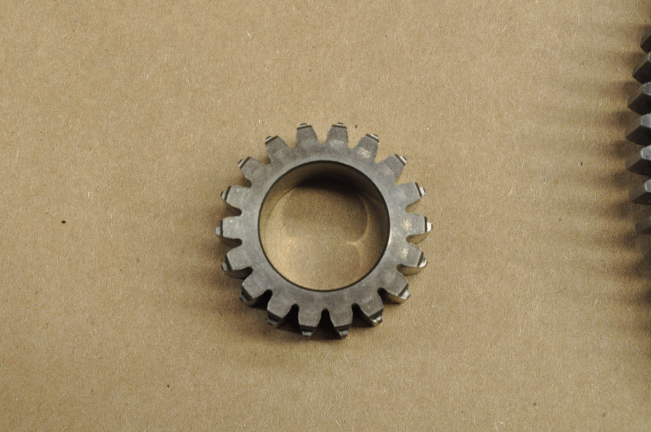 Vtg OEM Honda CL70 CT70 S65 SL70 XL70 Primary Drive Gear Clutch Center Lot 23110-098-740