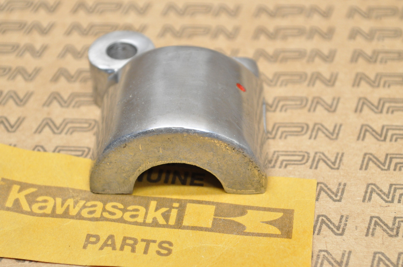 NOS Kawasaki A1 A1SS  A7 A7SS W1 W2 SS W2TT Left Upper Switch Case 46086-008