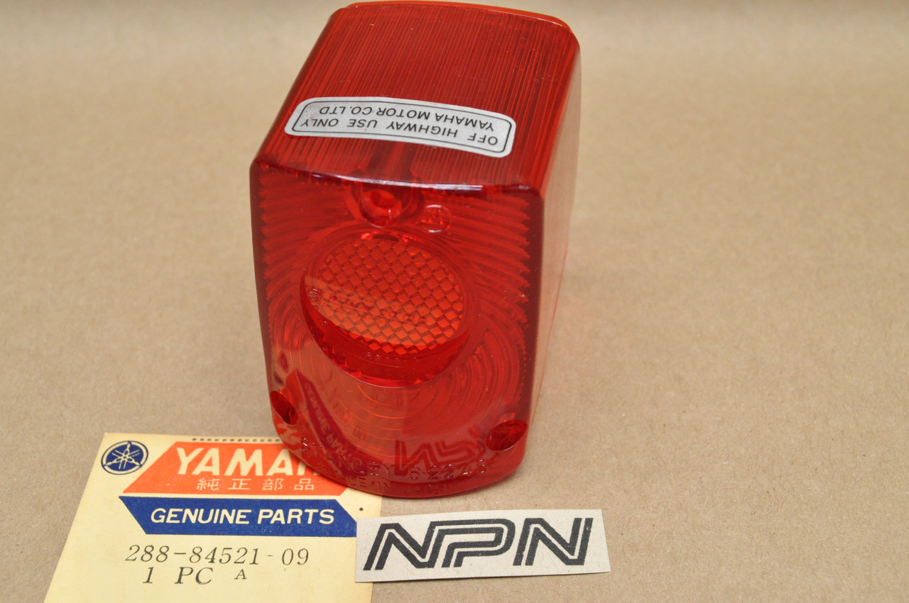 NOS Yamaha 1971 JT1L JT1 Stanley Tail Light Lens Cover 288-84521-09