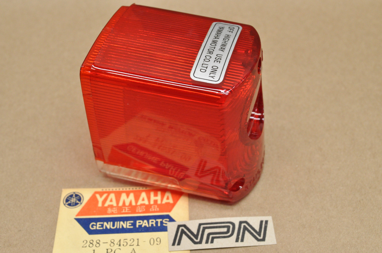 NOS Yamaha 1971 JT1L JT1 Stanley Tail Light Lamp Lens Cover 288-84521-09