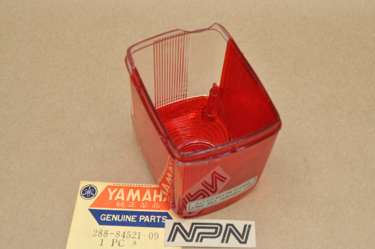 NOS Yamaha 1971 JT1L JT1 Stanley Tail Light Lamp Lens Cover 288-84521-09
