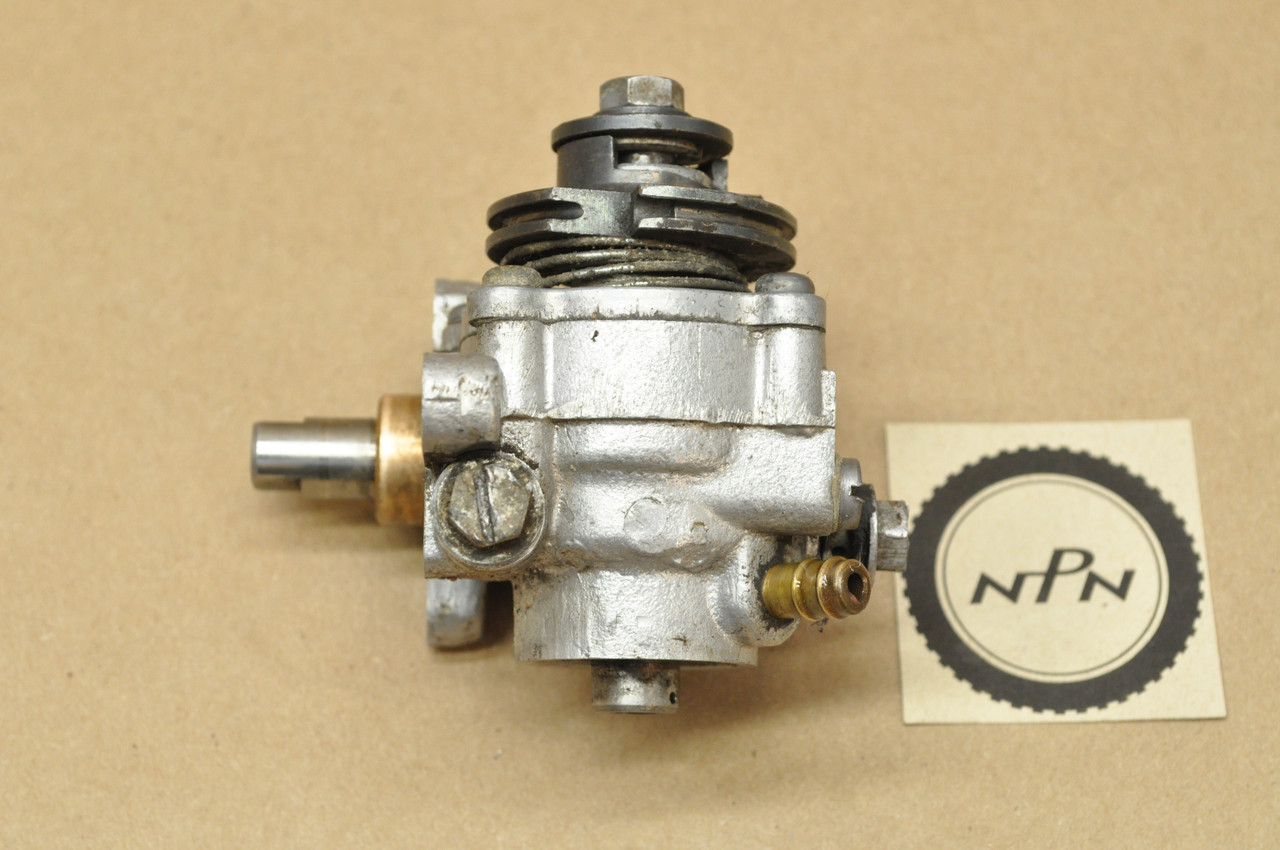 Vintage OEM Yamaha 1965-66 YDS3 Oil Pump Assembly 156-13101-00
