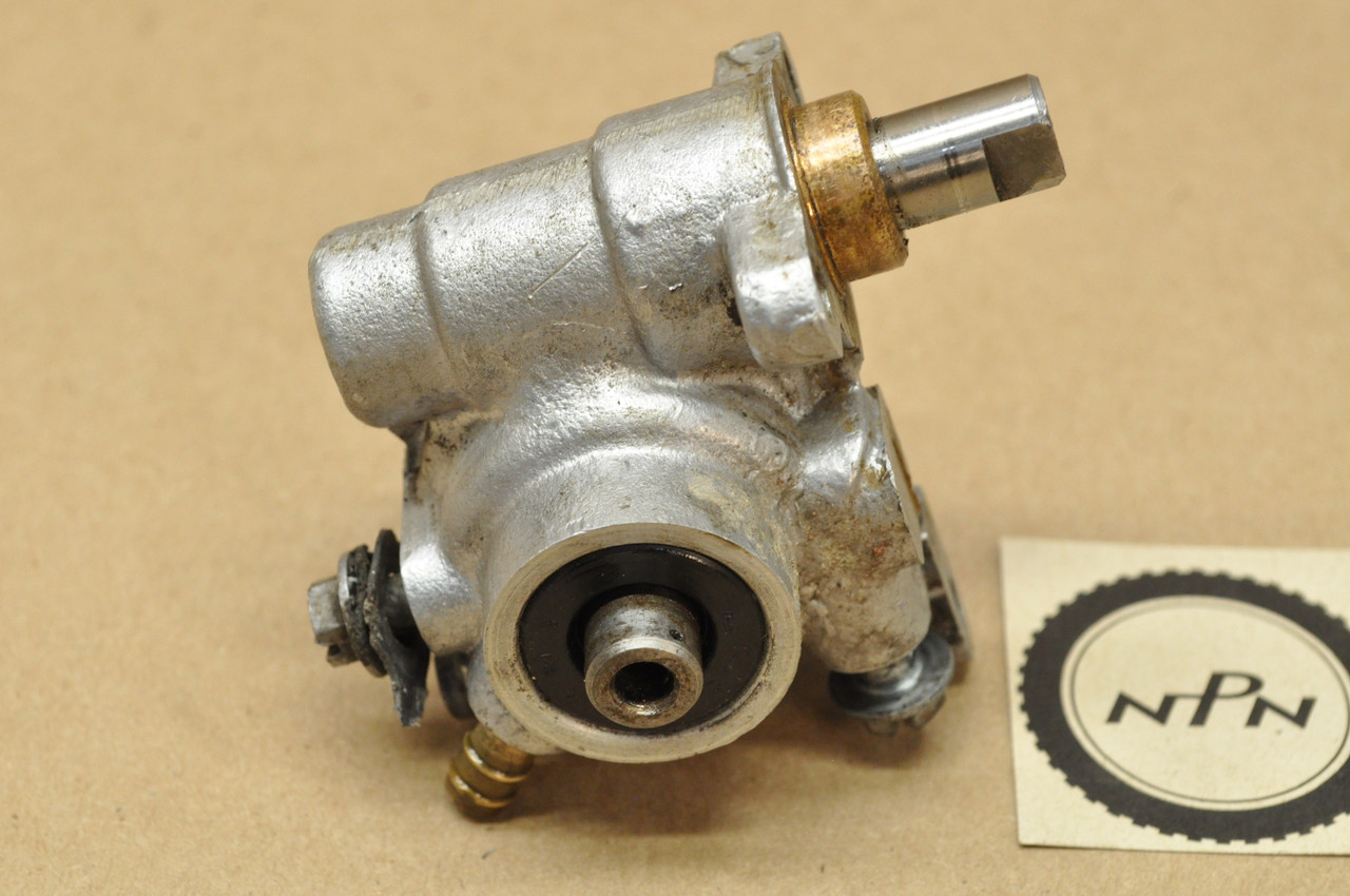 Vintage OEM Yamaha 1965-66 YDS3 Oil Pump Assembly 156-13101-00