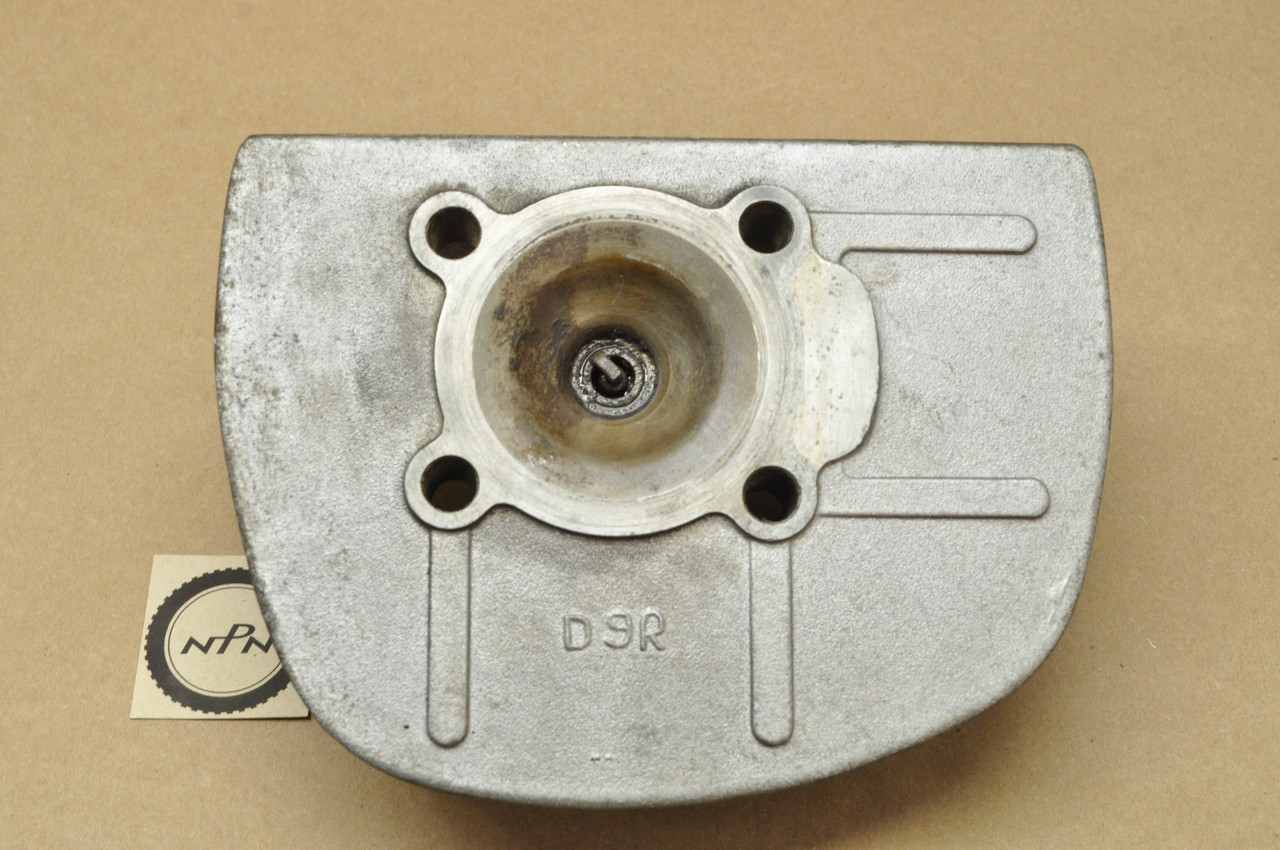 Vintage OEM Yamaha 1965-66 YDS3 Right Cylinder Head 156-11121-01