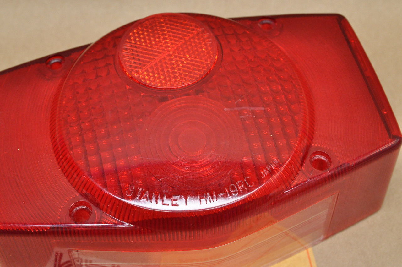 NOS Honda CB400 CB550 CB750 GL1000 Gold Wing Tail Light Lens 33702-341-003