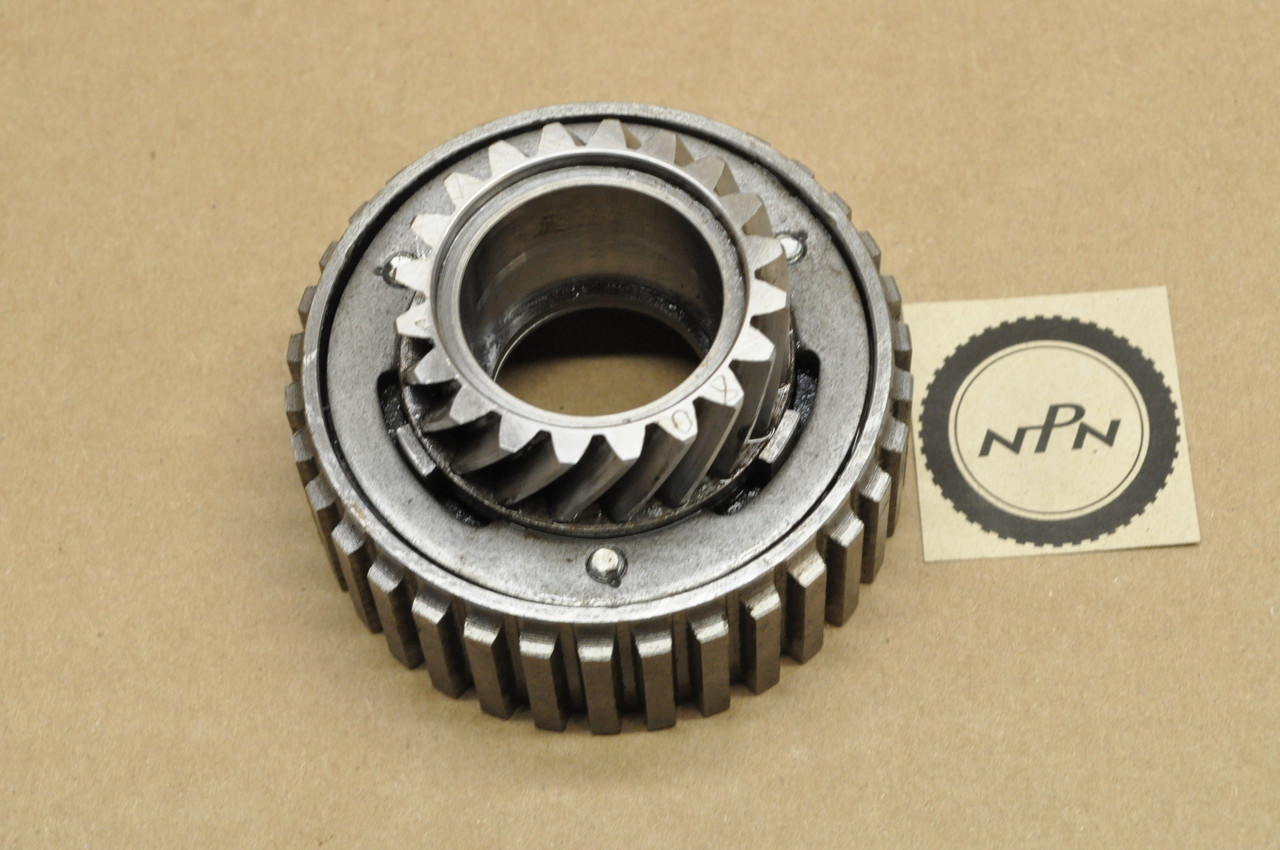 Vintage OEM Yamaha 1965-66 YDS3 Clutch Primary Drive Gear 156-16110-01