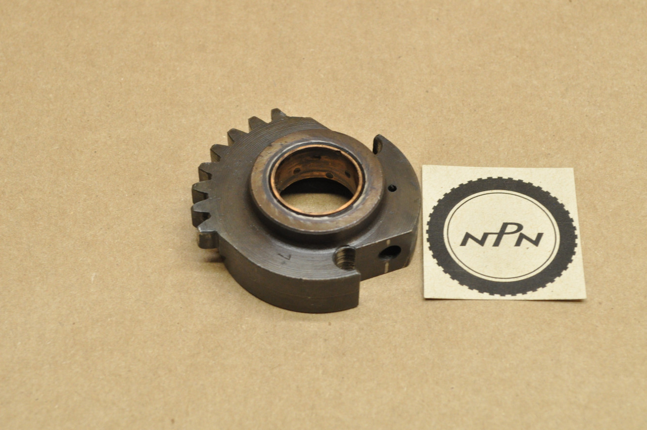 Vintage OEM Yamaha TD1 YDS2 YDS3 YM1 Kick Start Pinion Gear 8T 152-15631-01
