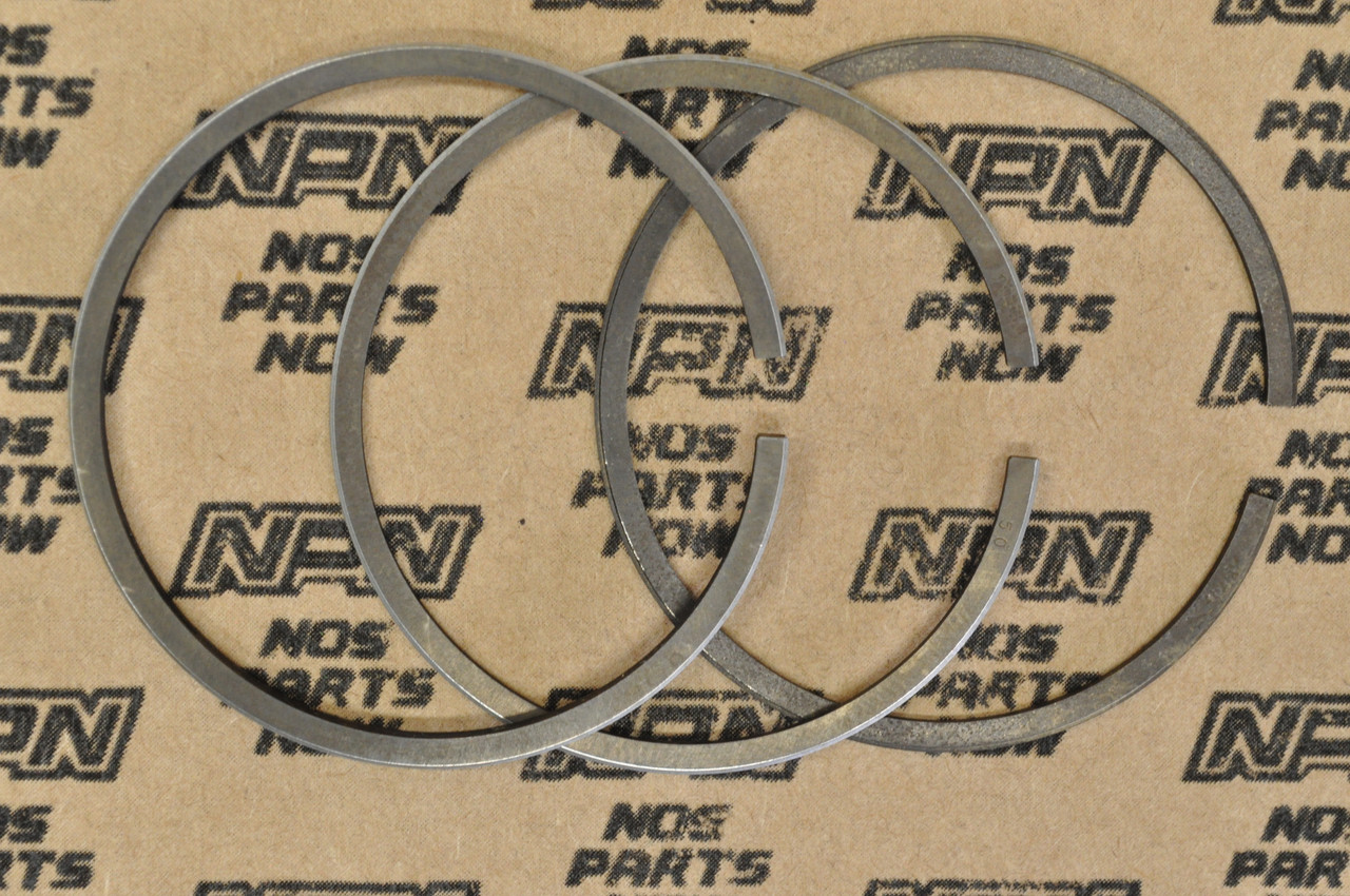 NOS Honda CA175 CB175 CL175 SL175 .50 Oversize Piston Ring Set 13031-302-305