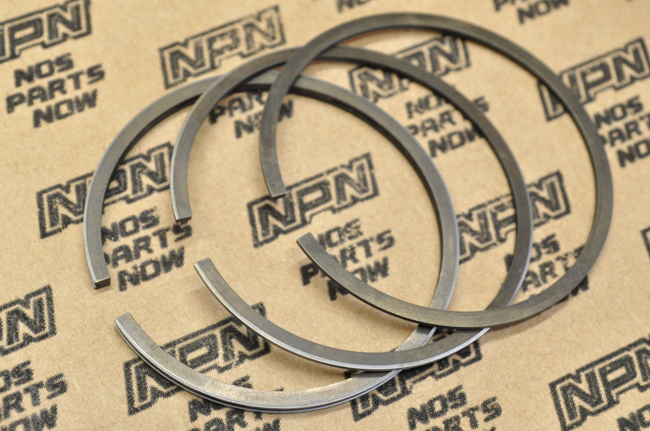 NOS Honda CA175 CB175 CL175 SL175 .50 Oversize Piston Ring Set 13031-302-305