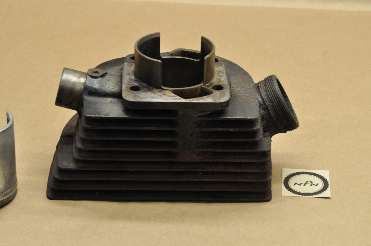 Vintage OEM Yamaha 1965-66 YDS3 Right Cylinder Jug & Piston 56mm 156-11321-01