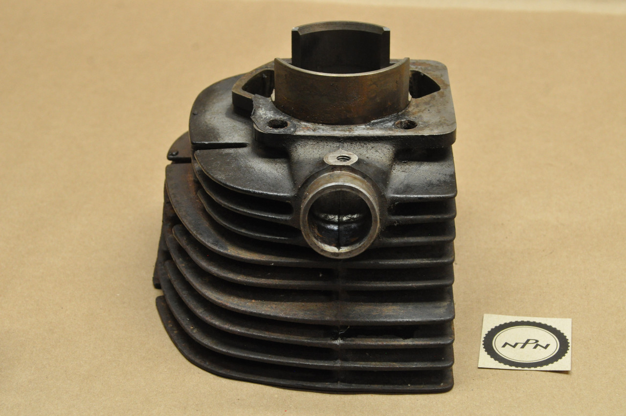 Vintage OEM Yamaha 1965-66 YDS3 Right Cylinder Jug & Piston 56mm 156-11321-01