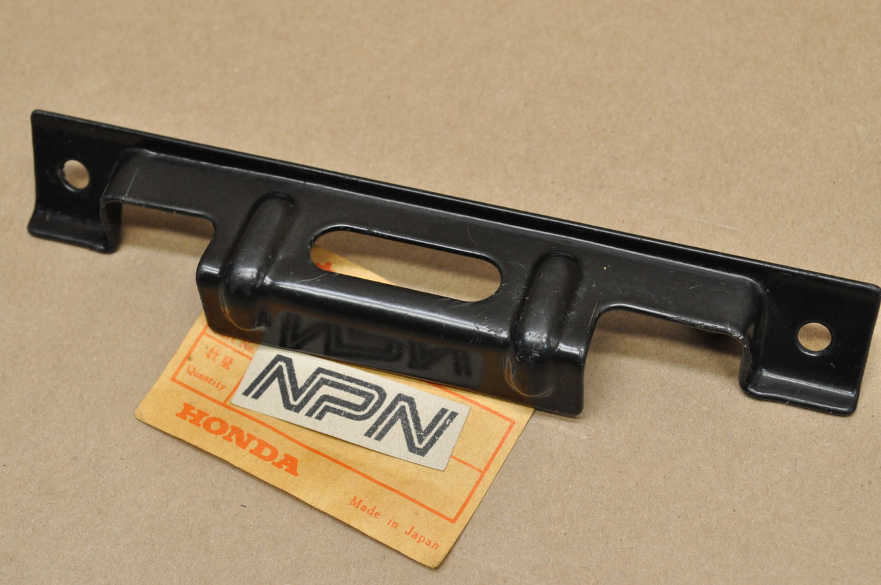 NOS Honda 1984-85 VF700 S 1982-83 VF750 S Battery Setting Plate 31512-MB0-000