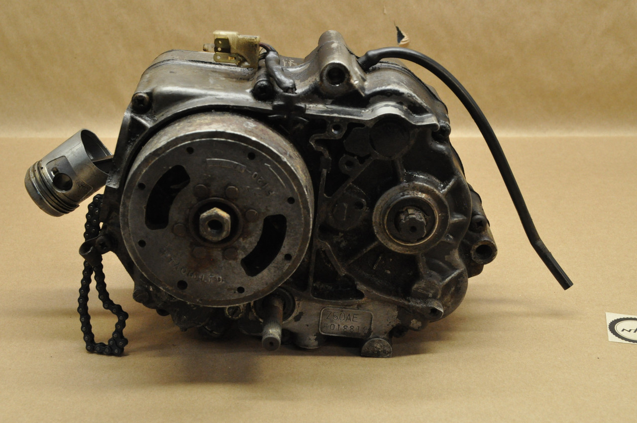 Vtg OEM Honda Z50 K5 Engine Motor Crank Case Cylinder Stator Clutch Assembly 11200-120-000
