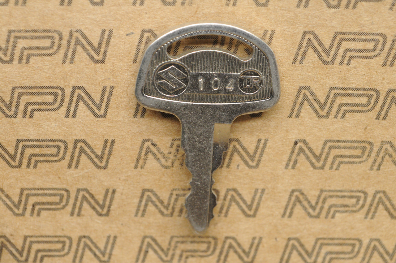 NOS Suzuki Motorcycle Ignition Lock Double Groove Key # 104