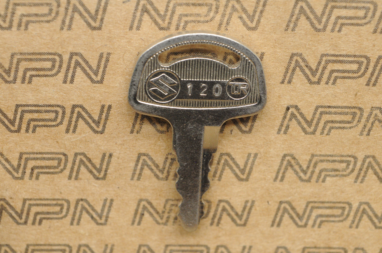 NOS Suzuki Motorcycle Ignition Lock Double Groove Key #120