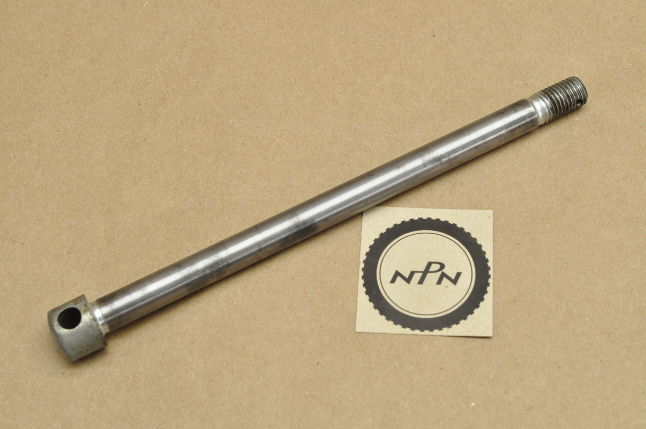 Vtg OEM Honda C100 CA100 C102 CA102 C105T CA105 T Front Wheel Axle Bolt 44301-001-640