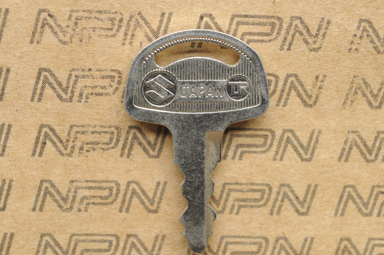 NOS Suzuki Motorcycle Ignition Lock Double Groove Key # 103