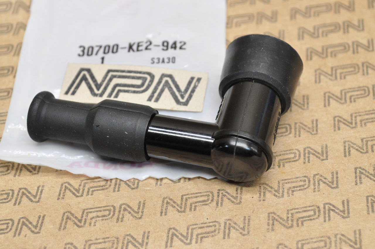 NOS Honda CA72 CA95 CB77 CB92 CH80 CL77 CT90 S65 Plug Boot Cap 30700-MG7-000