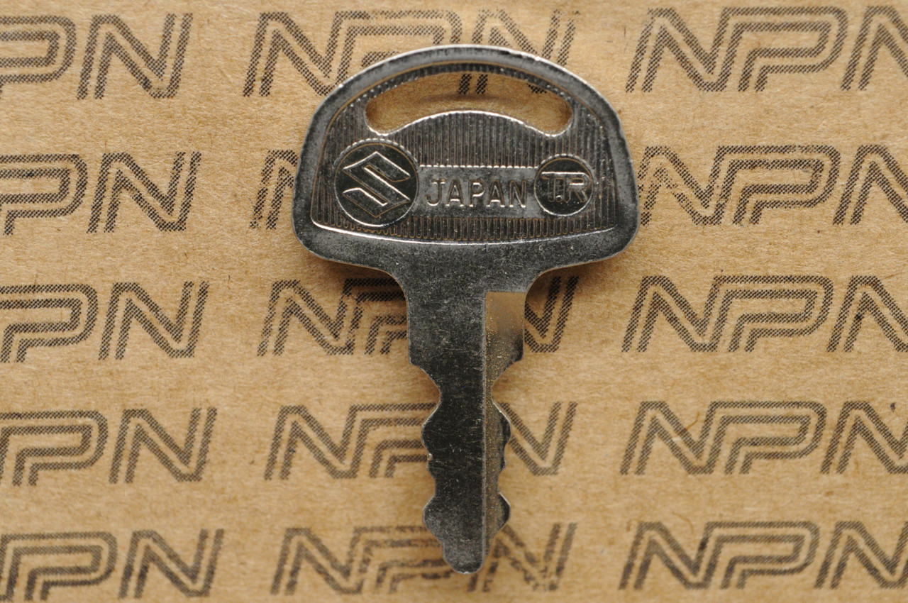 NOS Suzuki Motorcycle Ignition Lock Double Groove Key # 459