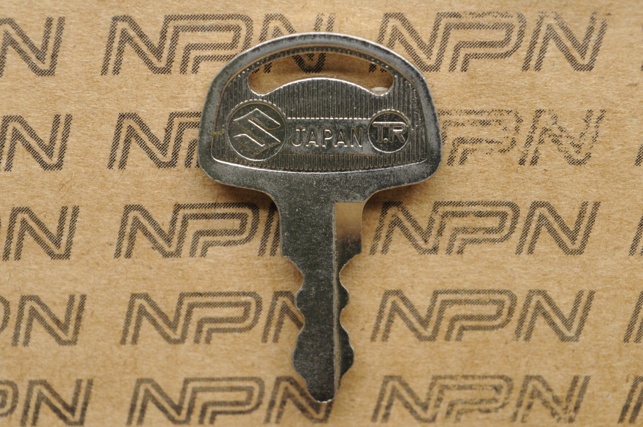 NOS Suzuki Motorcycle Ignition Lock Double Groove Key # 451