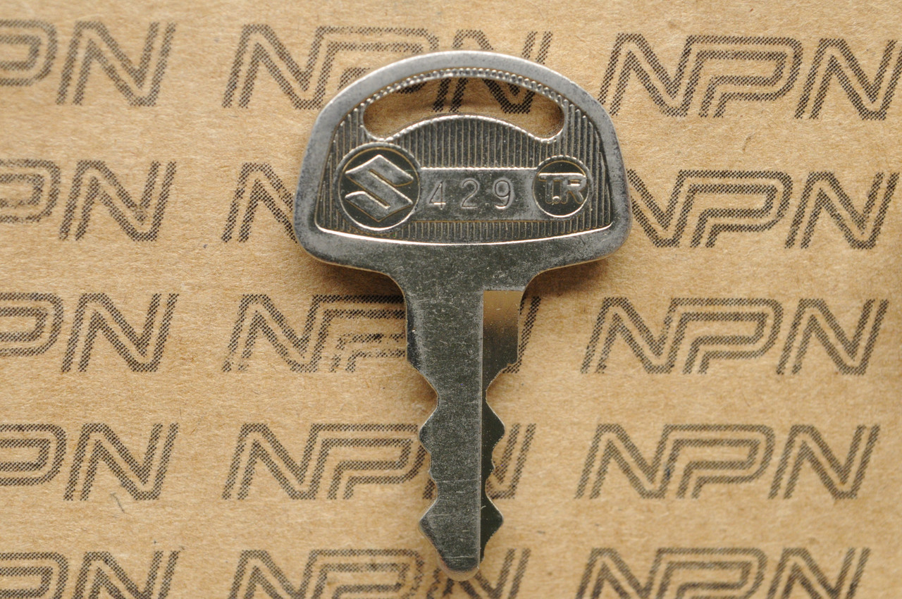 NOS Suzuki Motorcycle Ignition Lock Double Groove Key # 429
