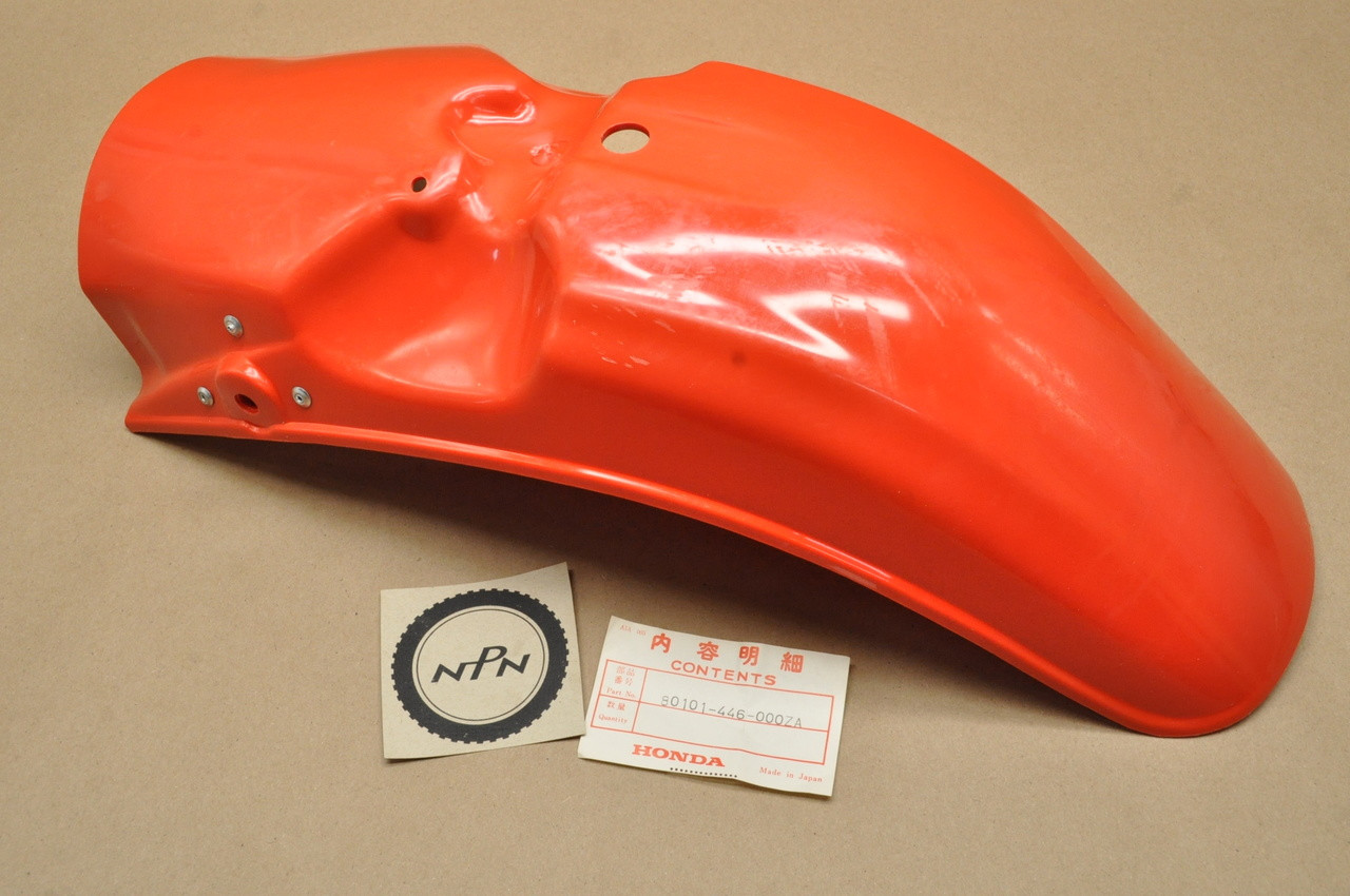NOS Honda 1979 XR185 1980 XR200 Rear Fender in Tahitian Red 80101-446-000 ZA