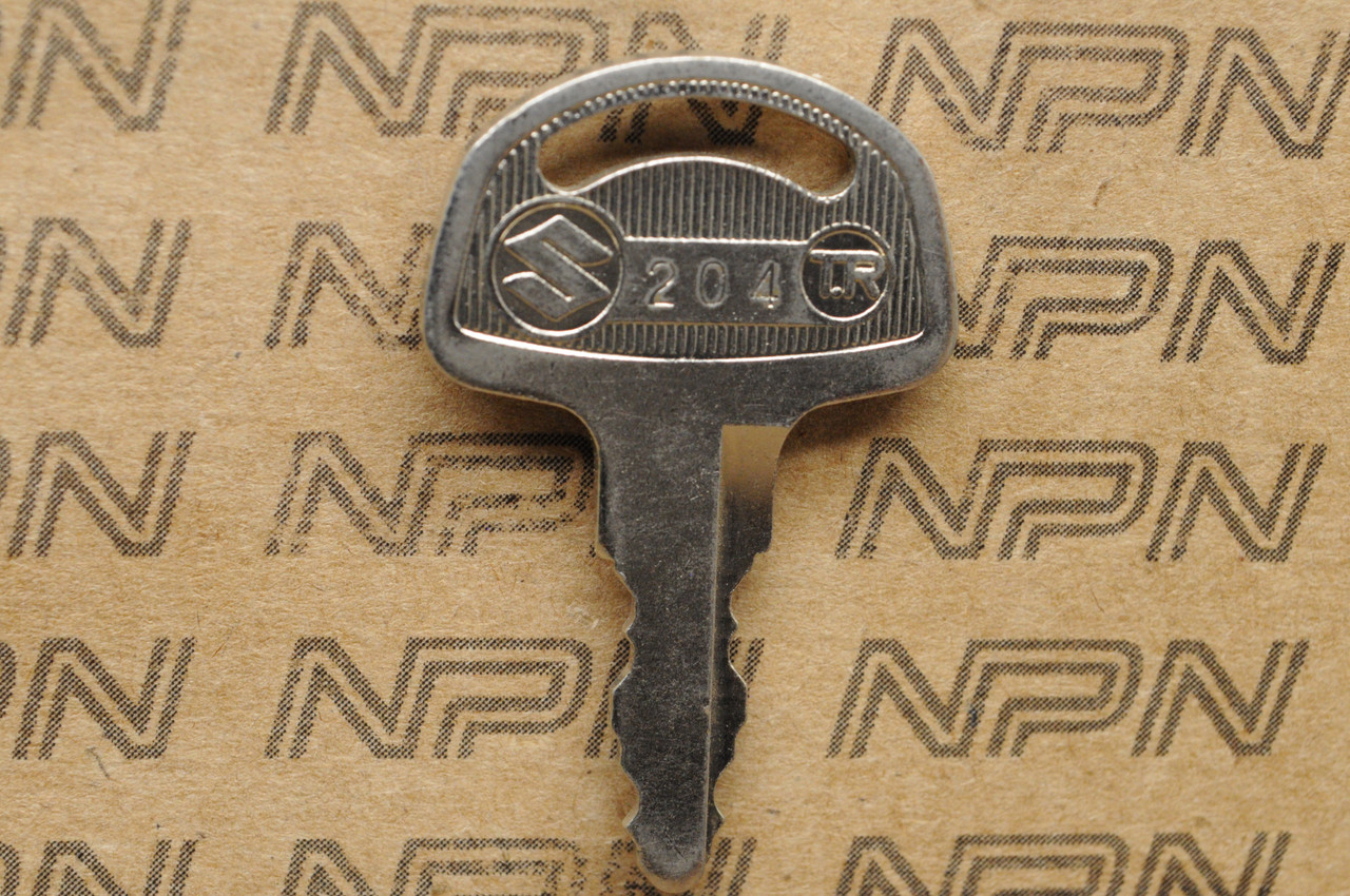 NOS Suzuki Motorcycle Ignition Lock Double Groove Key # 204
